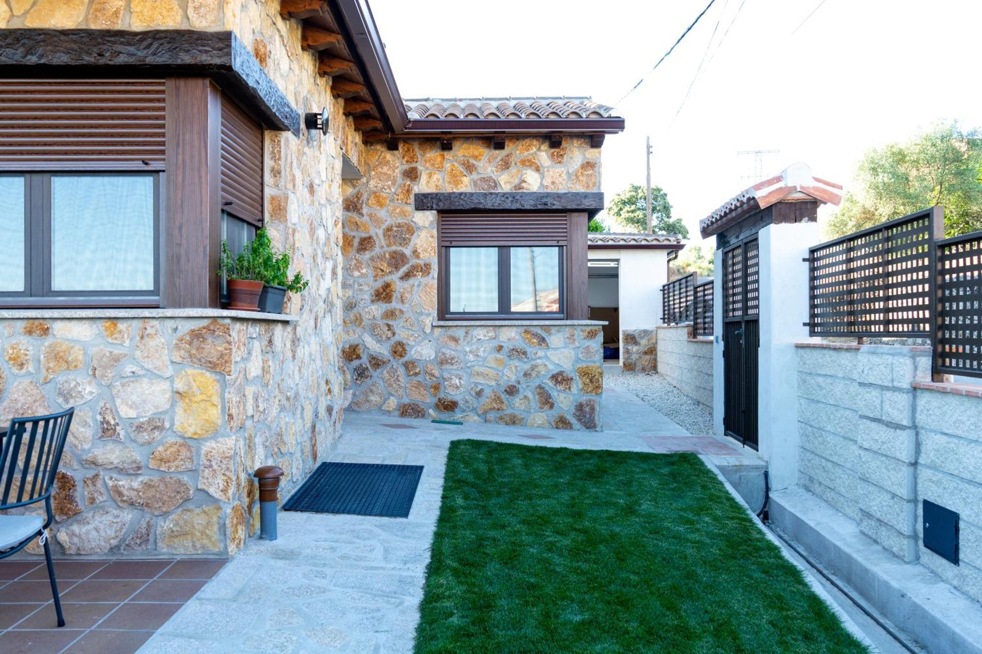 Casa Rural Madre Maravillas Navalcan Buitenkant foto